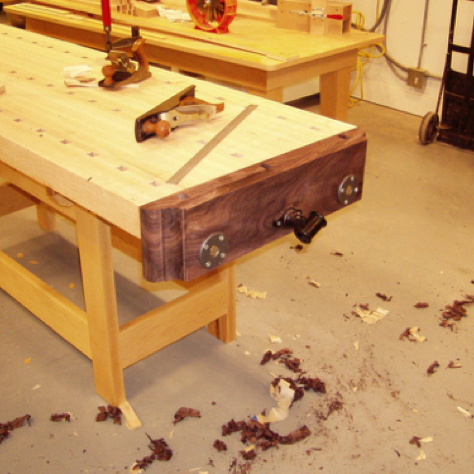 The mother of all table: a workbench. The mother of all table: a workbench.